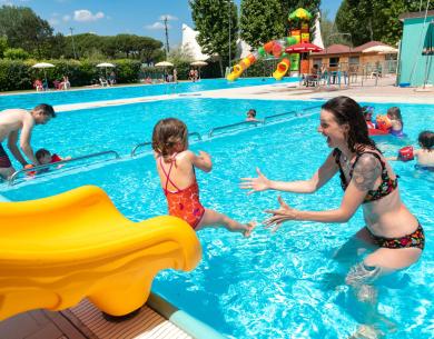 campingcesenatico en june-offer-campsite-cesenatico-with-free-stay-for-kids-and-entertainment 024