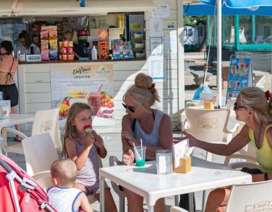 campingcesenatico de angebot-fuer-juni-im-camping-cesenatico-mit-restaurant-fuer-halbpension 025