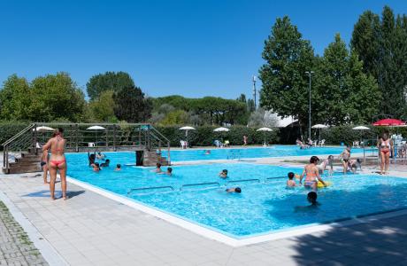 campingcesenatico en special-early-july-in-camping-on-the-beach-at-cesenatico-with-beach-pool-and-animation-included 016