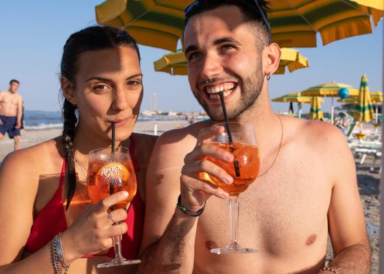 campingcesenatico en june-offer-campsite-for-couples-with-aperitif-on-the-beach 019